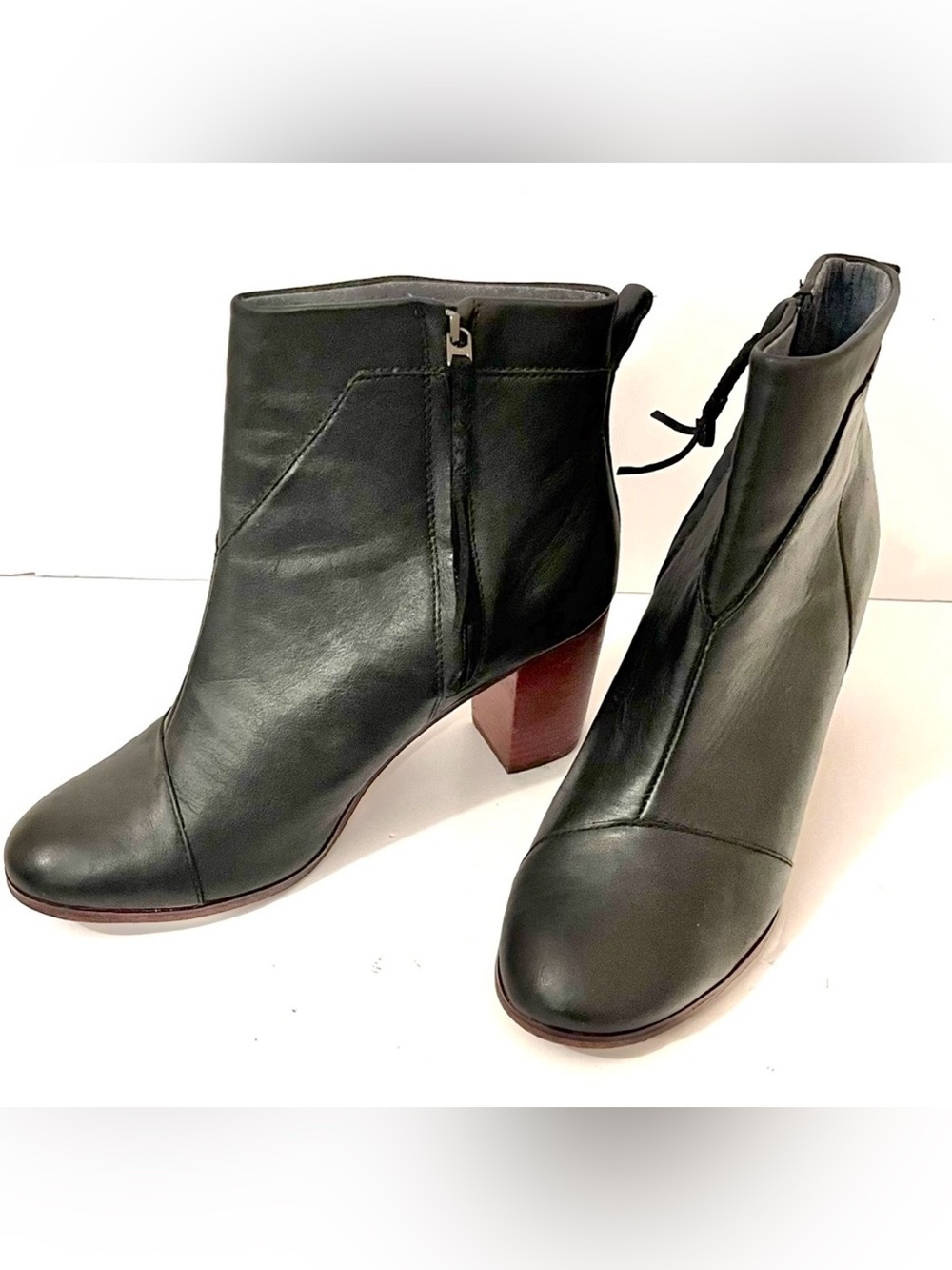 TOMS Black Leather Side Zip Ankle Boots Stacked Wood Heel Size 12